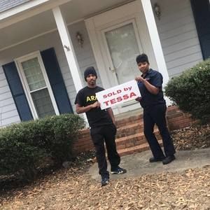 Meet your Posher, Sandra